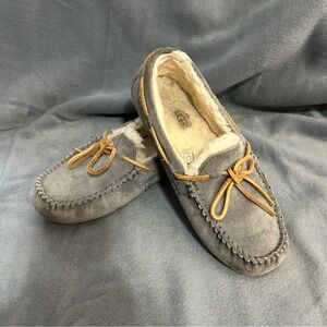 UGG Women’s  Gray Suede Moccasin Slippers with Shearling Lining